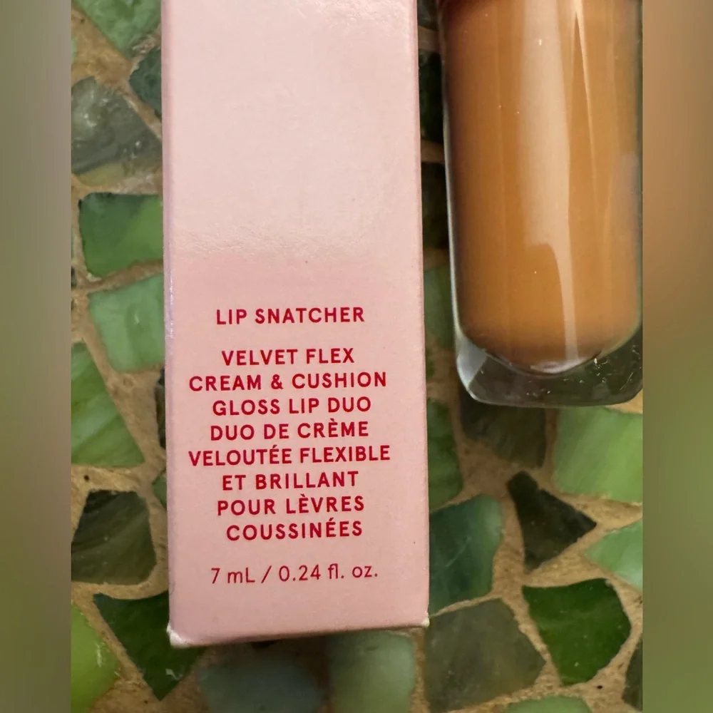 Lip Snatcher Velvet Flex Cream & Cushion Gloss Lip Duo- Shimmering Gold